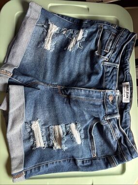 Wax Jean Distressed Blue Rolled-Cuff Denim Shorts